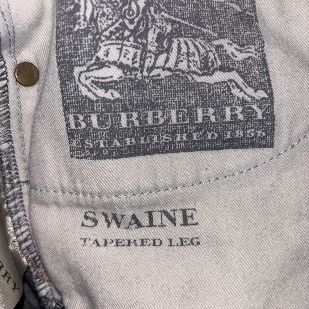 Burberry Blue Straight Jeans Classic Fit - Picture 11 of 11
